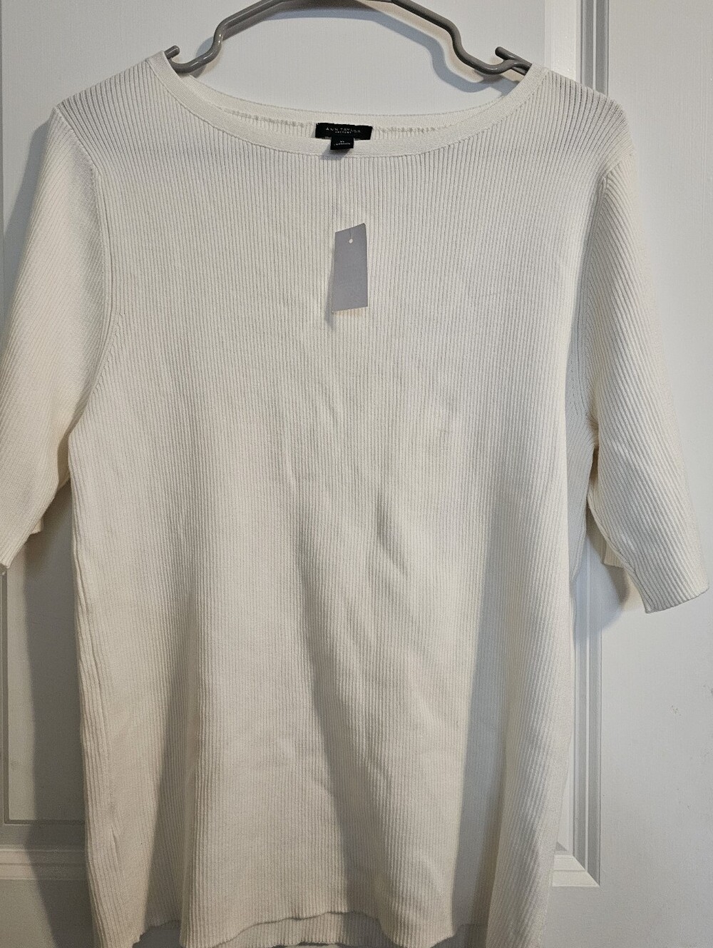 Ann Taylor Ivory Ribbed Crew Neck Sweater